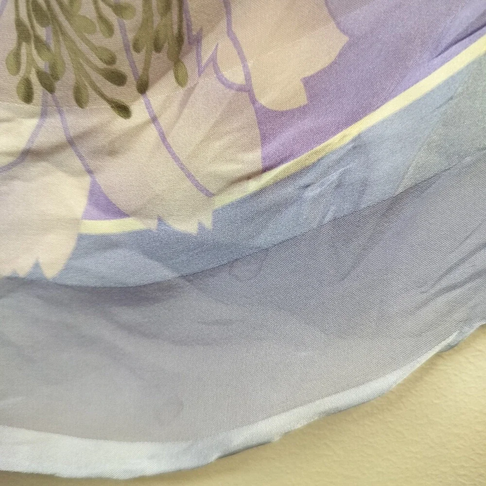 Oscar de la Renta Vintage Floral Silk Scarf 32x32 Purple Lavender Pastel
